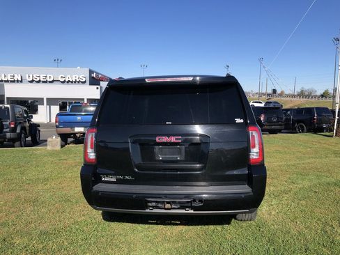 Used 2019 GMC Yukon XL SLT image 11