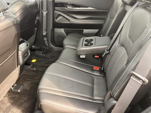 Certified 2025 INFINITI QX60 Pure image 25