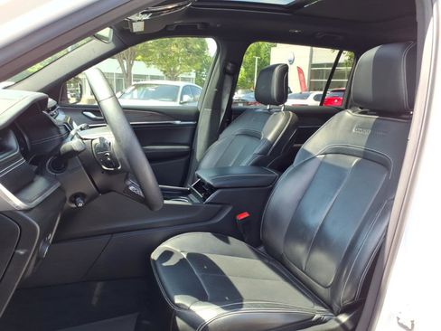 Used 2023 Jeep Grand Cherokee L Overland AWD/4WD image 19
