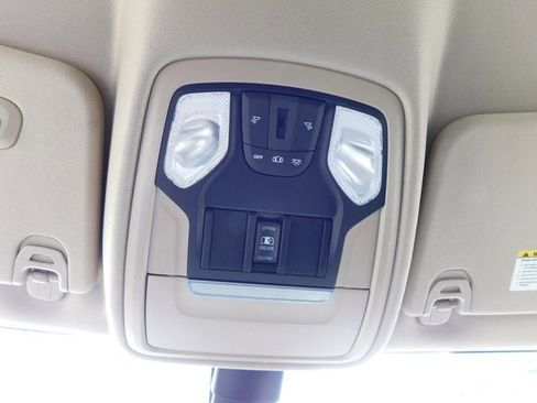 Used 2021 RAM 1500 Big Horn image 24