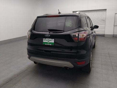 Used 2017 Ford Escape Titanium FWD image 7