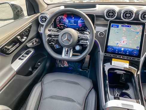 New 2025 Mercedes-Benz GLC 43 AMG 4MATIC image 15