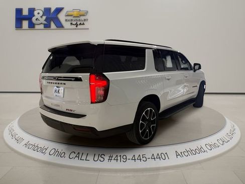 Used 2023 Chevrolet Suburban RST w/ Luxury Package AWD/4WD image 9