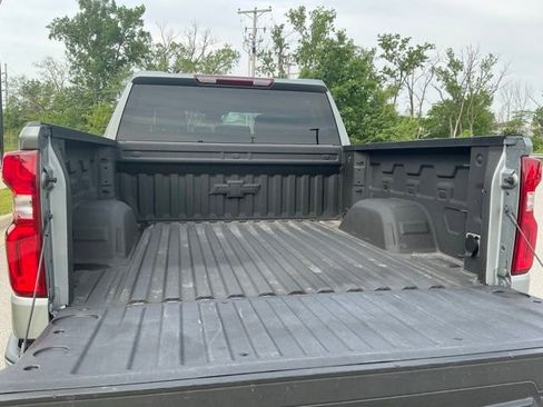 Used 2023 Chevrolet Silverado 1500 RST AWD/4WD image 11