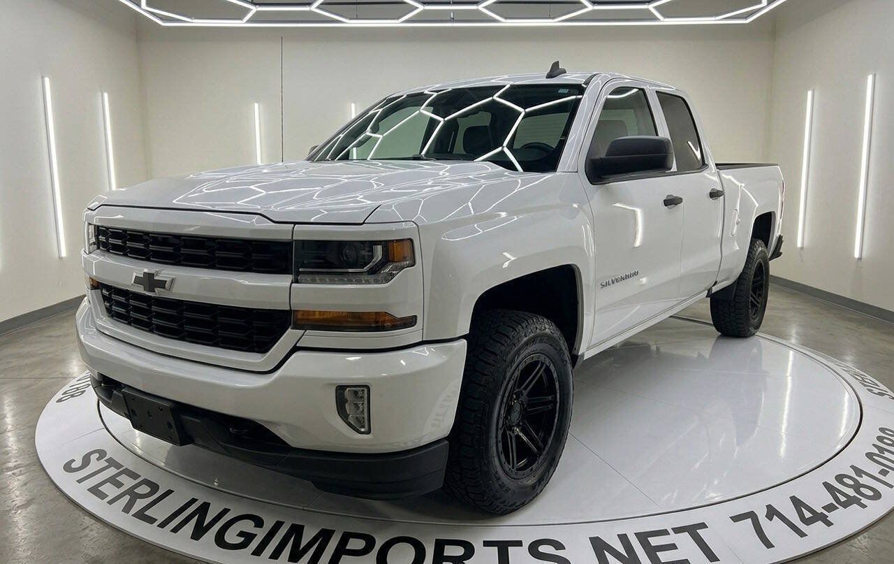 Used 2018 Chevrolet Silverado 1500 Custom RWD image 1