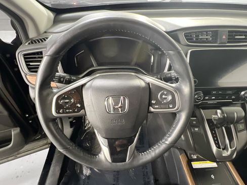 Used 2022 Honda CR-V Touring image 11