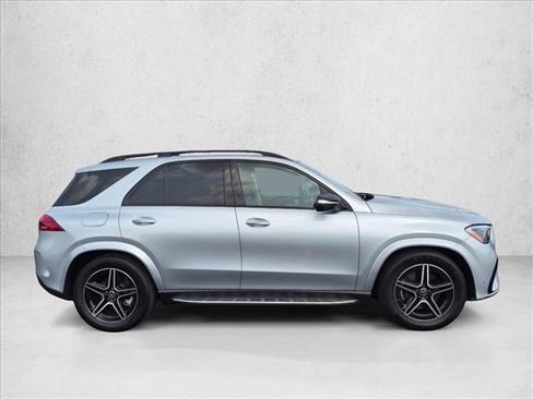 Certified 2026 Mercedes-Benz GLE 450 4MATIC image 4