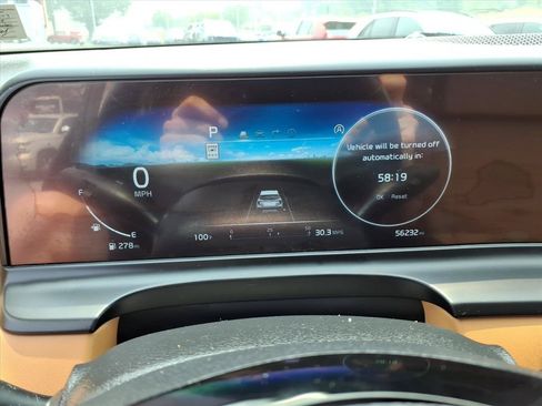 Used 2024 Kia Seltos EX AWD/4WD image 18
