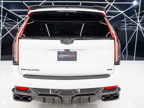 Used 2024 Cadillac Escalade Sport Platinum w/ LPO, ONYX Package image 20