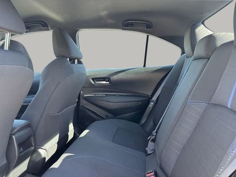 Used 2021 Toyota Corolla SE image 16