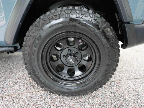 Used 2024 Jeep Wrangler Sport AWD/4WD image 27