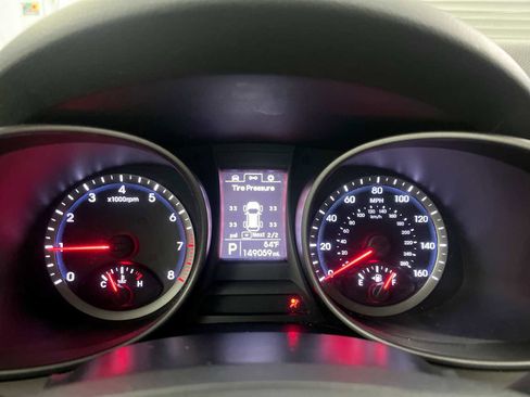 Used 2015 Hyundai Santa Fe Sport image 10