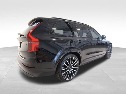 Used 2026 Volvo XC90 B6 Ultra w/ Lounge Package AWD/4WD image 4