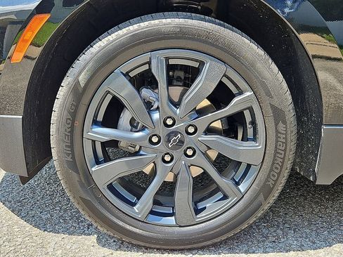 Certified 2023 Chevrolet Equinox RS FWD image 8