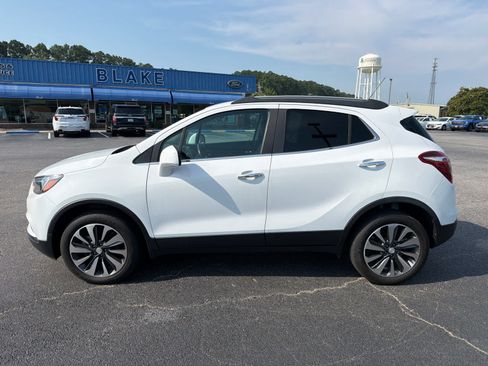 Used 2021 Buick Encore Preferred AWD/4WD image 6