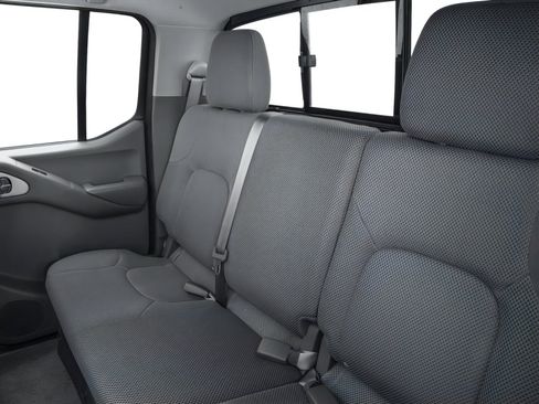 Used 2017 Nissan Frontier SV w/ SV Value Truck Package image 18