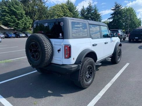 Used 2022 Ford Bronco Badlands AWD/4WD image 3
