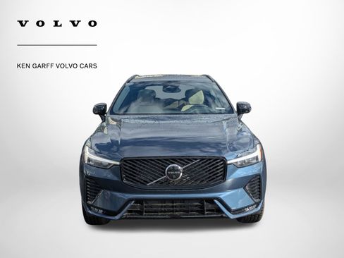 New 2026 Volvo XC60 B5 Plus w/ Protection Package Premier image 9