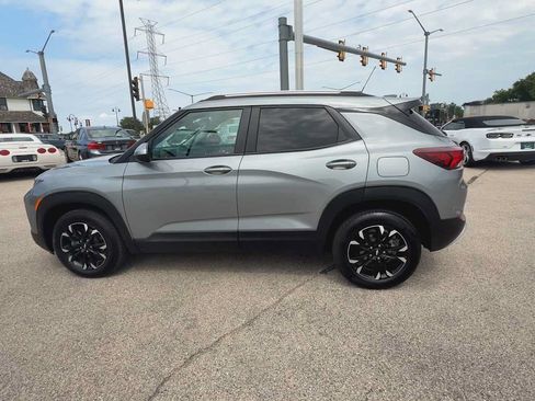 Certified 2023 Chevrolet TrailBlazer LT AWD/4WD image 5