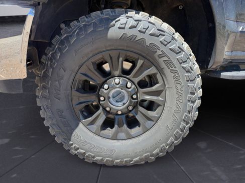 Used 2021 Ford F250 Lariat w/ Tremor Off-Road Package AWD/4WD image 14
