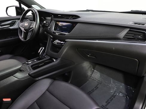Certified 2023 Cadillac XT5 Premium Luxury AWD/4WD image 15