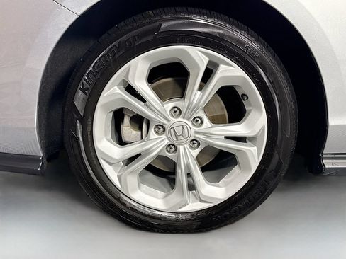 Certified 2024 Honda Accord LX image 25