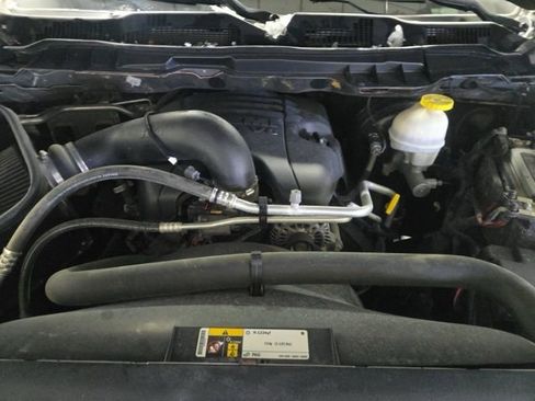 Used 2019 RAM 1500 Classic Warlock image 15