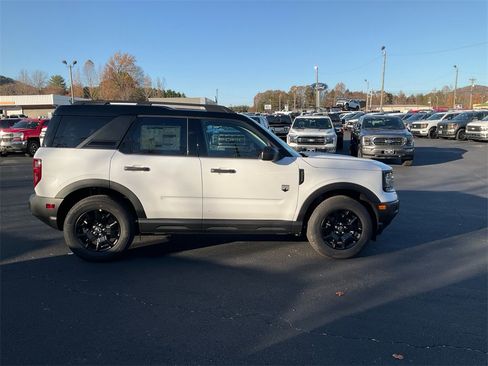 New 2025 Ford Bronco Sport Big Bend w/ Black Appearance Package image 4