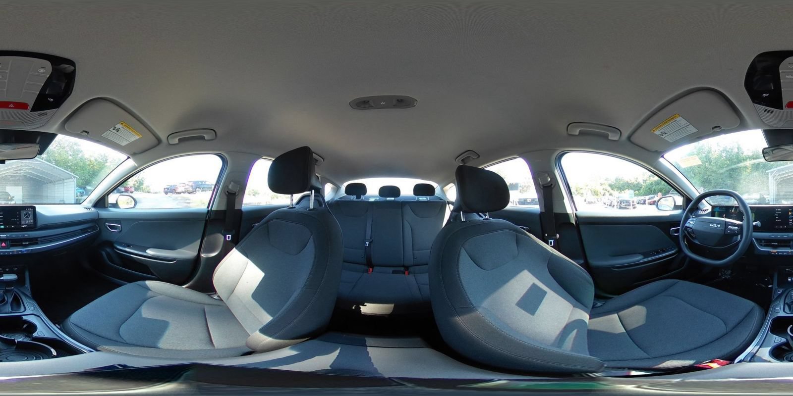 Used 2025 Kia K4 FWD image 38