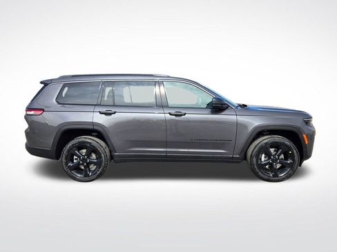 New 2026 Jeep Grand Cherokee L Limited w/ Limited Altitude Package AWD/4WD image 2
