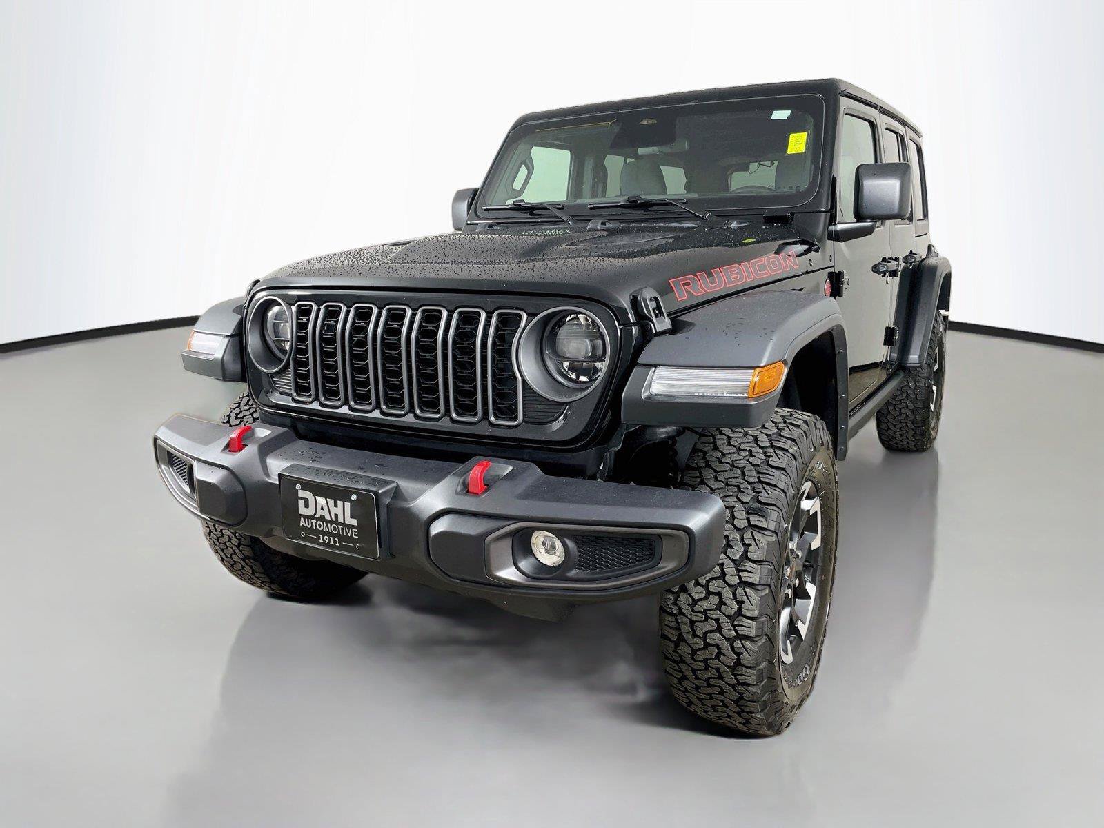 Used 2026 Jeep Wrangler Unlimited Rubicon AWD/4WD image 4