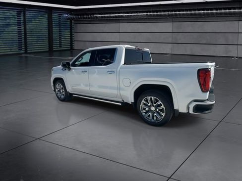 Used 2022 GMC Sierra 1500 Denali w/ Denali Reserve Package AWD/4WD image 6