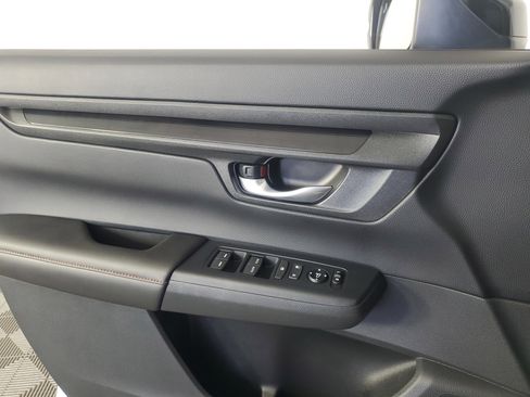 Certified 2025 Honda CR-V Sport image 28