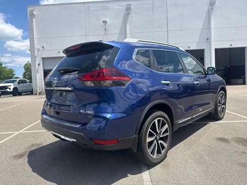 Used 2020 Nissan Rogue SL w/ Premium Package AWD/4WD image 12