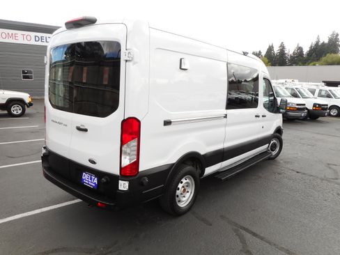Used 2019 Ford Transit 250 148 Medium Roof RWD image 10