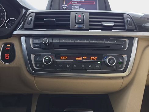 Used 2014 BMW 328i xDrive Sedan AWD/4WD image 24