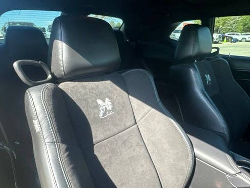 Used 2020 Dodge Challenger R/T Scat Pack RWD image 20