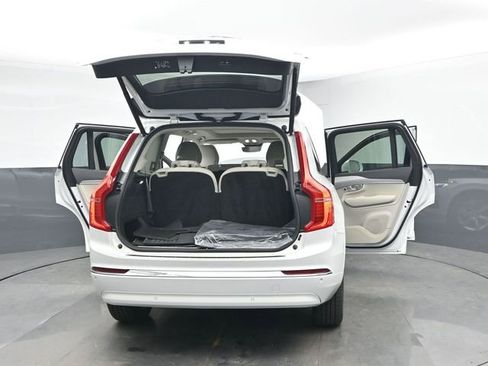 Used 2024 Volvo XC90 B5 Core w/ Protection Package Premier image 51