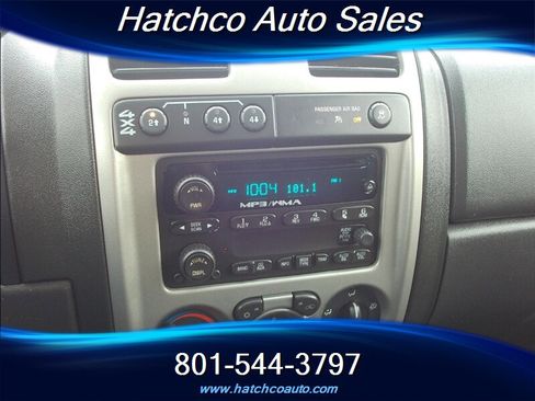 Used 2011 Chevrolet Colorado LT image 17