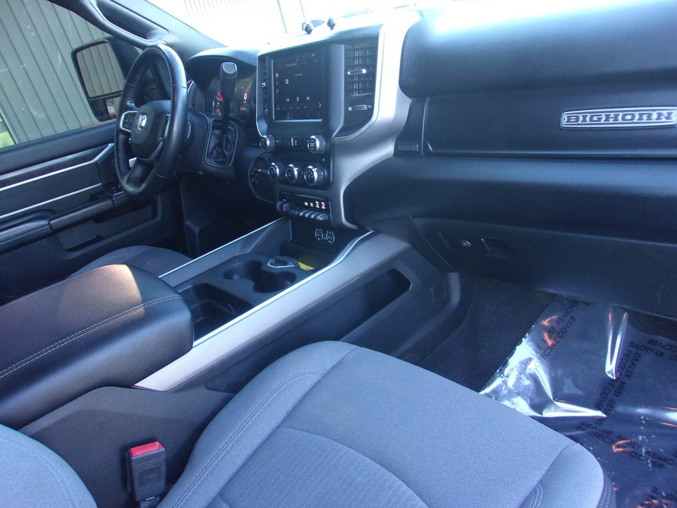 Used 2024 RAM 2500 Big Horn w/ Off Road Package AWD/4WD image 21