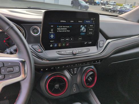 Certified 2025 Chevrolet Blazer RS w/ Enhanced Convenience Package AWD/4WD image 13
