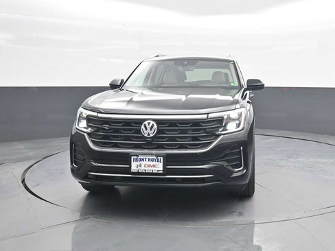 Used 2026 Volkswagen Atlas SEL Premium R-Line AWD/4WD image 3