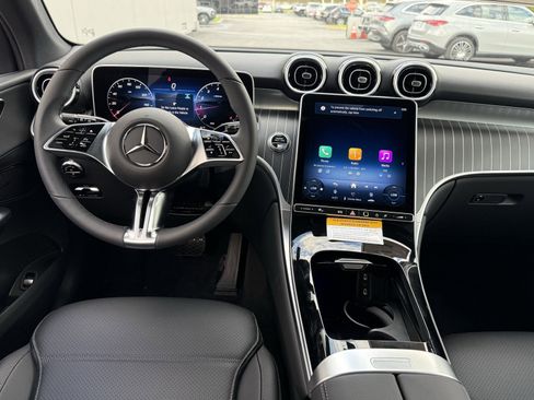 New 2026 Mercedes-Benz GLC 300 image 26
