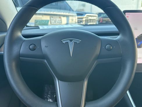 Used 2020 Tesla Model 3 Long Range AWD/4WD image 22
