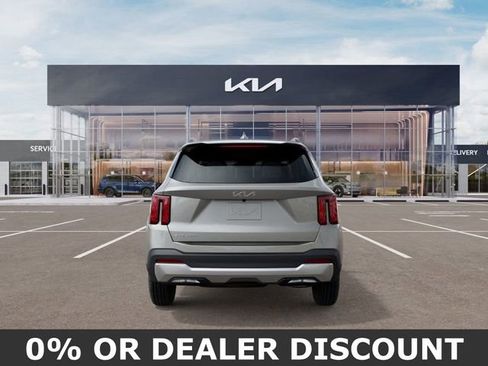 New 2026 Kia Sorento S FWD image 5
