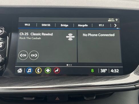 Certified 2023 Buick Envision Essence image 26