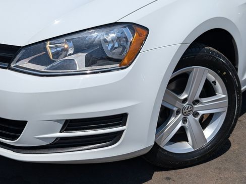 Used 2015 Volkswagen Golf TDI S FWD image 10