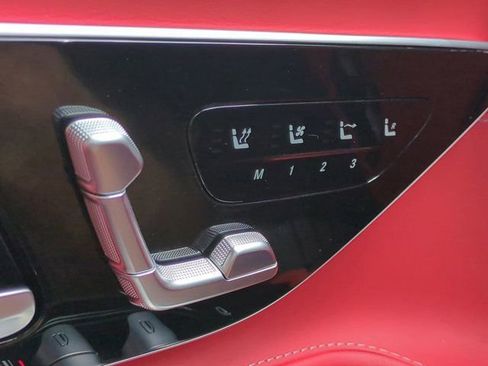 Certified 2022 Mercedes-Benz SL 63 AMG 4MATIC image 21