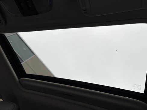 Used 2024 Subaru Crosstrek 2.0i Premium image 27