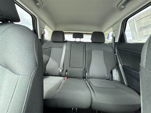 New 2026 Kia Sportage LX image 13